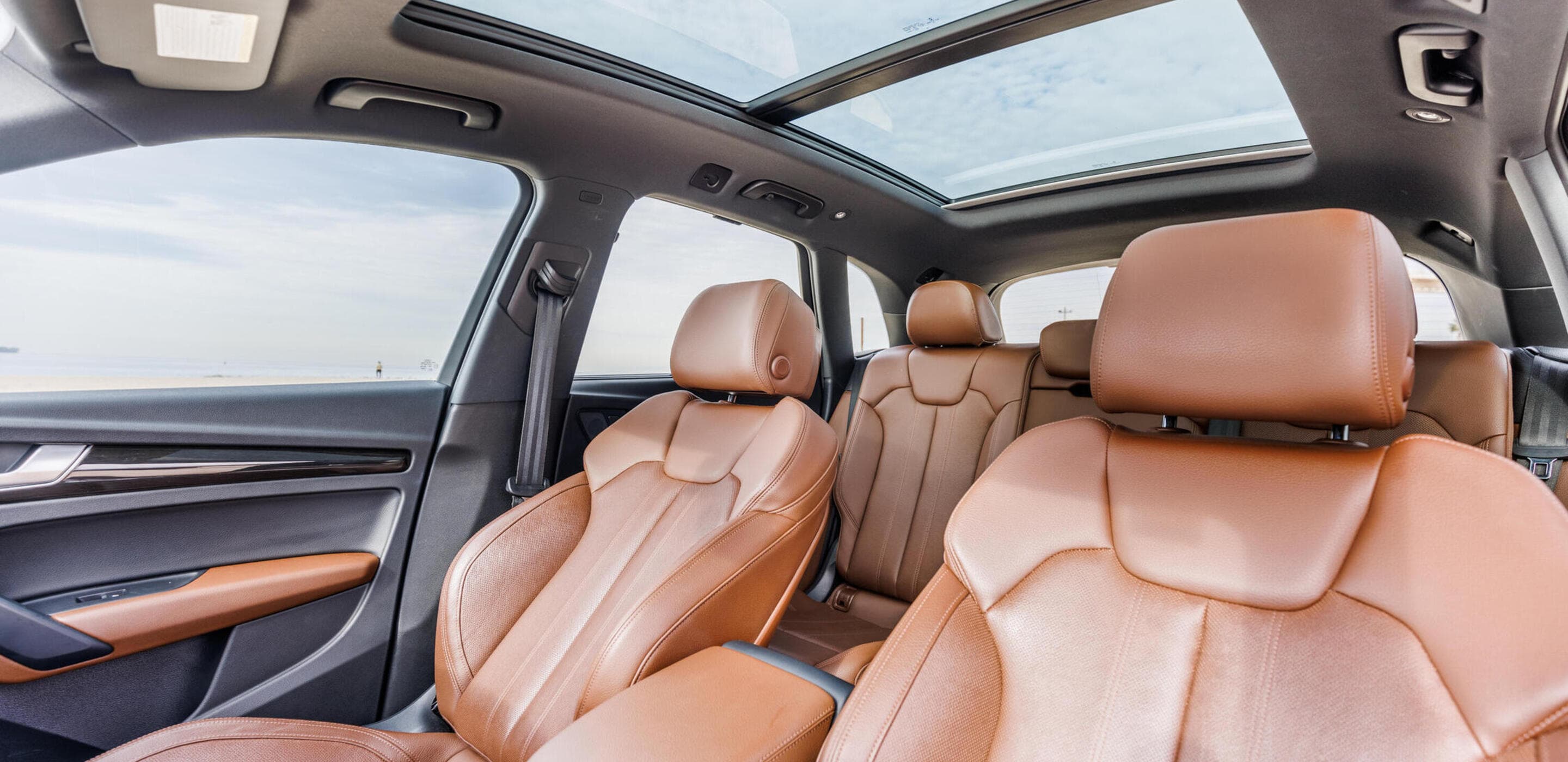Car carousel image